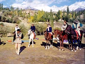 other_trips_horseback_03