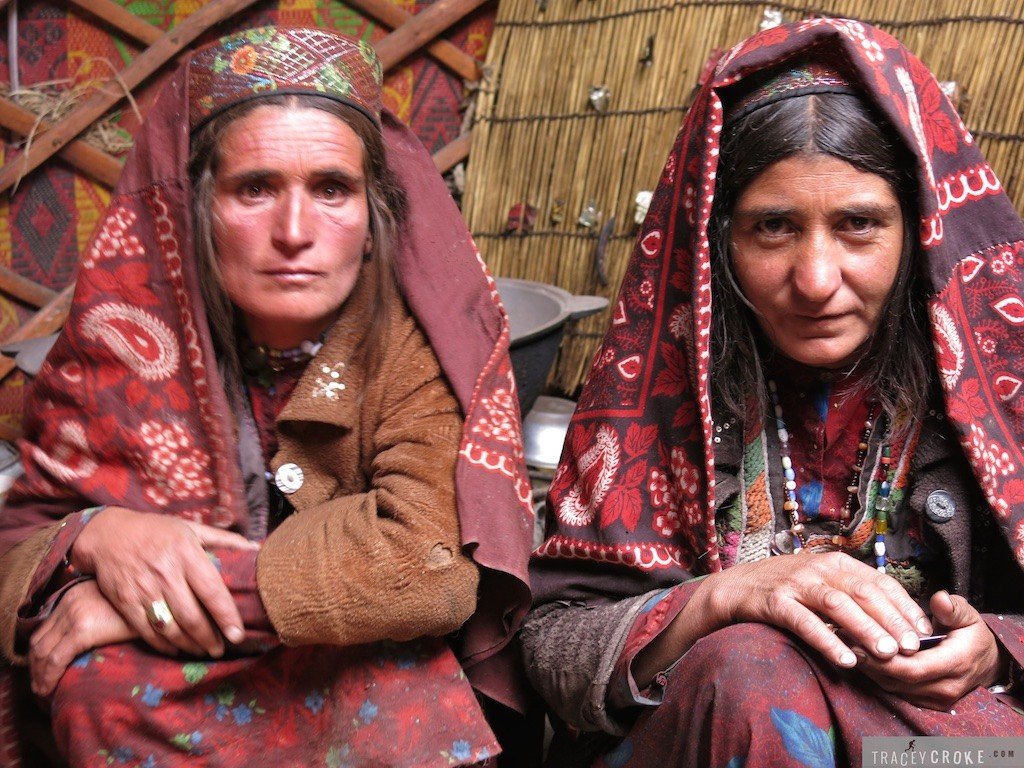 wakhi-women